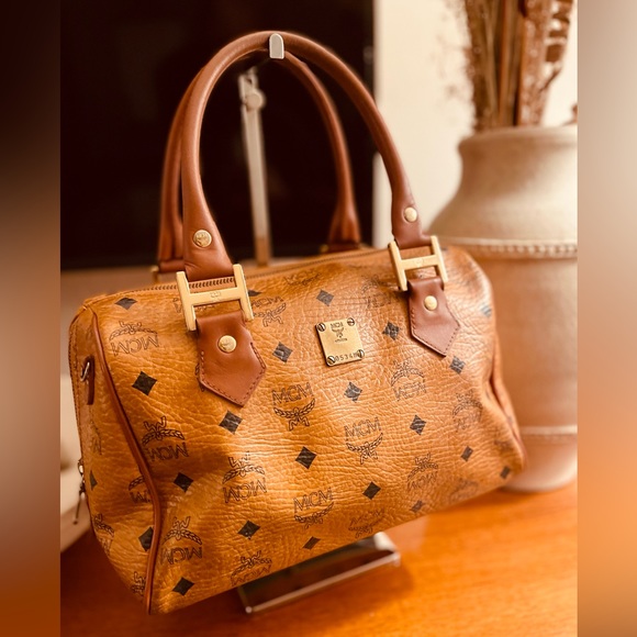 Authentic MCM cognac Boston bag - Picture 3 of 12